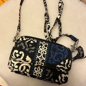 Crossbody purse